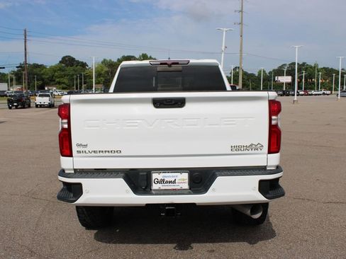 Used 2022 Chevrolet Silverado 2500 High Country w/ Safety Package II AWD/4WD image 20