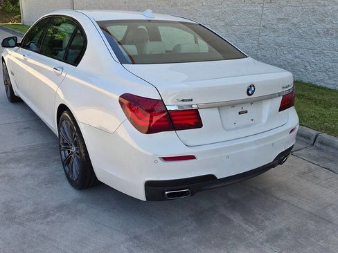 Used 2013 BMW 740Li xDrive AWD/4WD image 5