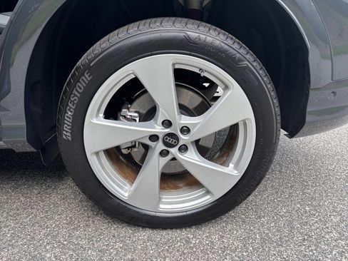 New 2025 Audi Q5 Premium Plus image 22