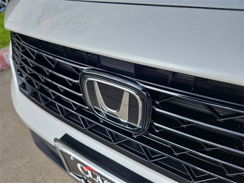 Used 2024 Honda Accord EX image 26