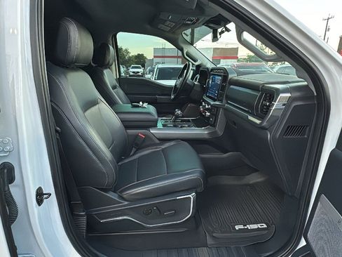 Used 2023 Ford F150 Lariat image 23
