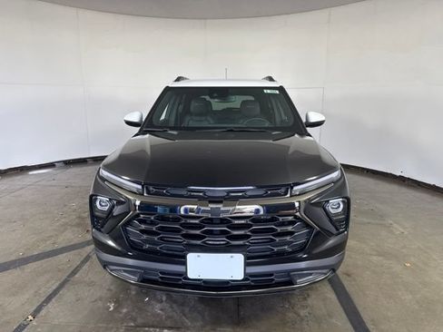 New 2025 Chevrolet TrailBlazer ACTIV w/ Convenience Package FWD image 2