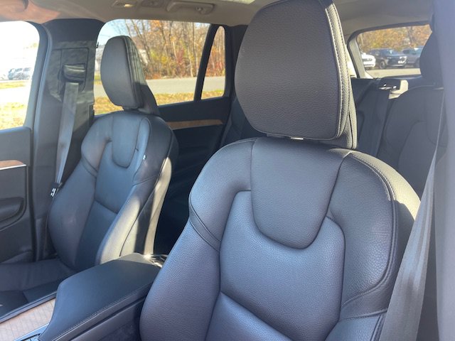 Used 2024 Volvo XC90 T8 Plus AWD/4WD image 16