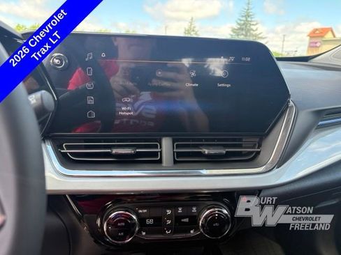 New 2026 Chevrolet Trax LT w/ Driver Confidence Package FWD image 19