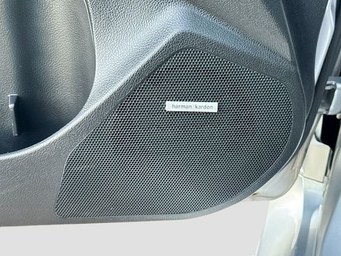 Used 2016 Subaru WRX Premium image 23