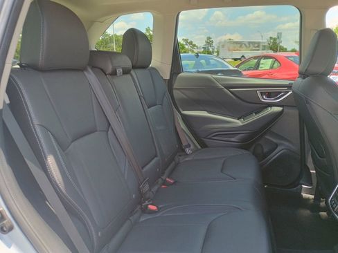 Used 2020 Subaru Forester Touring AWD/4WD image 21