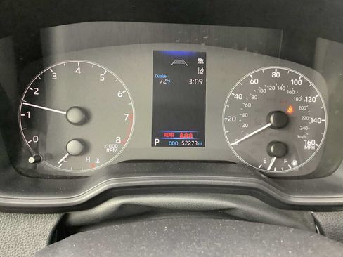 Used 2024 Toyota Corolla LE FWD image 18