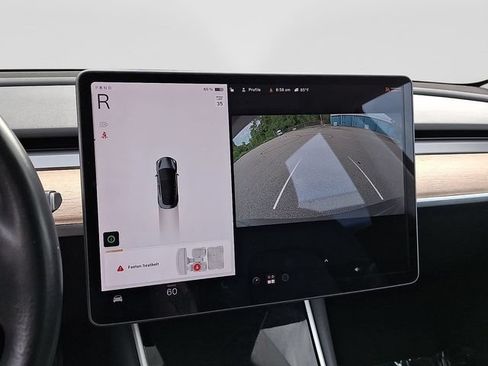 Used 2018 Tesla Model 3 Long Range RWD image 21