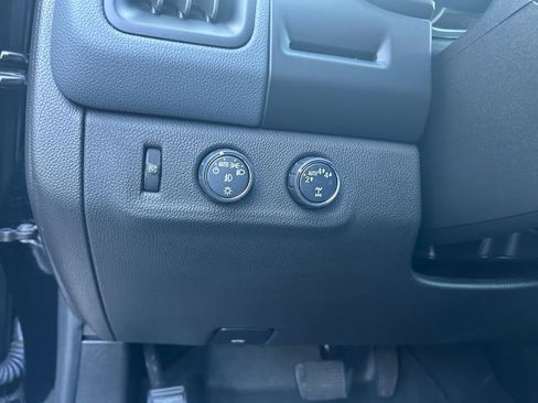 Used 2021 Chevrolet Colorado Z71 image 21