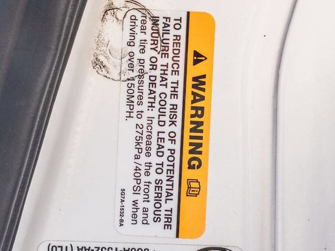 Used 2005 Ford GT image 82