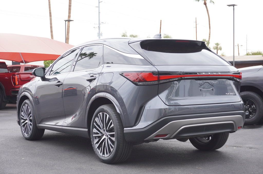 Used 2024 Lexus RX 350 Premium Plus w/ Convenience Package FWD image 3