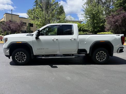 Used 2022 GMC Sierra 2500 SLE w/ SLE Value Package; AWD/4WD image 26