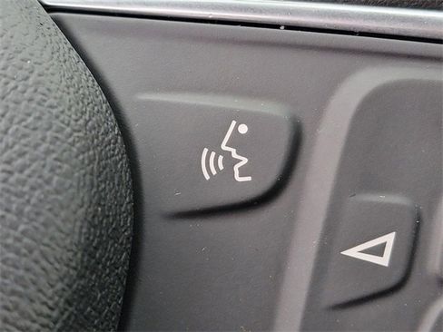 Used 2019 Chevrolet Equinox LT image 7