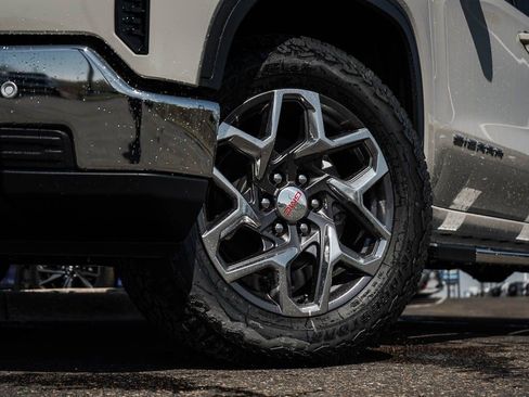 New 2026 GMC Sierra 1500 SLE image 6