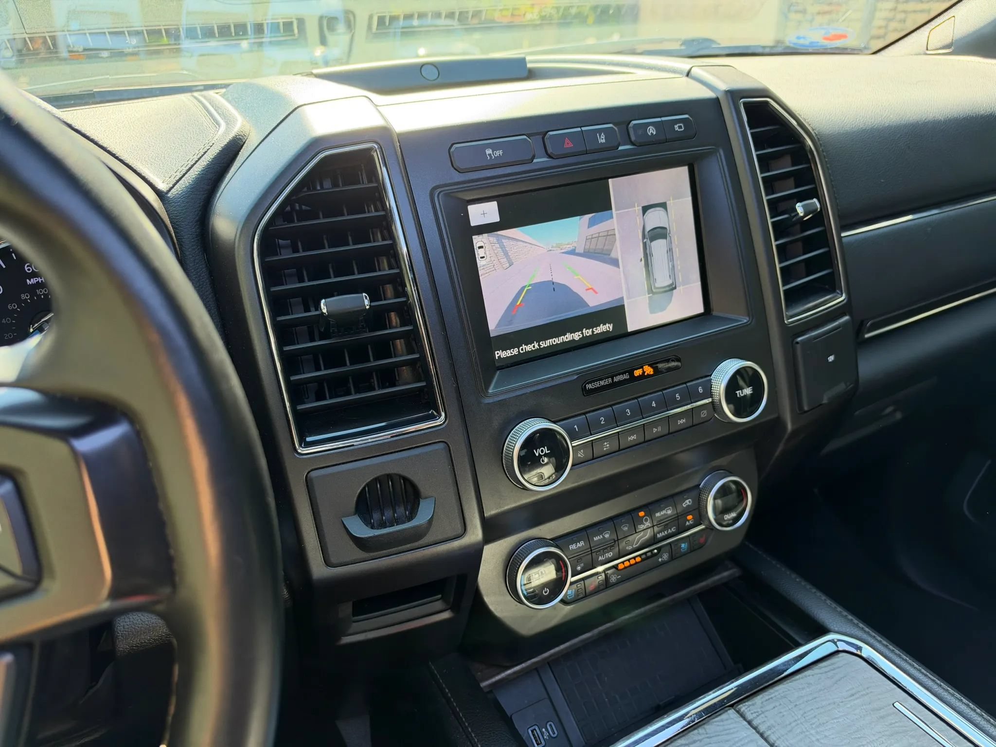 Used 2020 Ford Expedition Max Limited w/ Equipment Group 302A RWD image 43