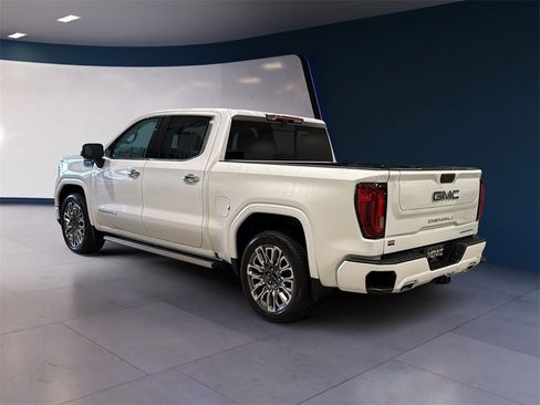 Used 2025 GMC Sierra 1500 Denali Ultimate image 5