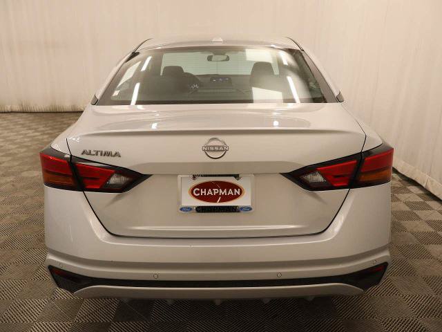 Used 2025 Nissan Altima 2.5 SV FWD image 21