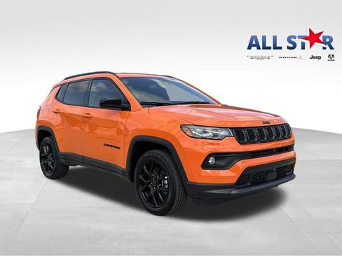 New 2026 Jeep Compass Latitude AWD/4WD image 1