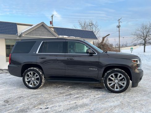 Used 2017 Chevrolet Tahoe LT image 7
