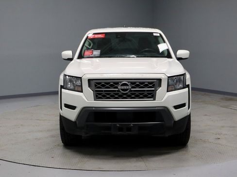 Certified 2023 Nissan Frontier SV w/ Tow Package image 8