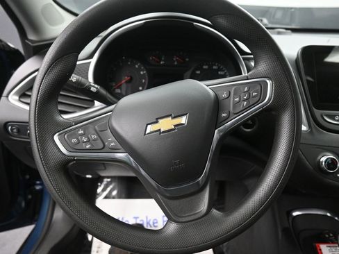 Used 2024 Chevrolet Malibu LT image 31