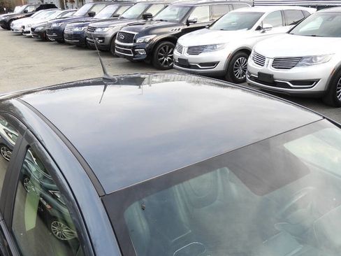 Used 2013 Chevrolet Volt Premium w/ Premium Trim Package image 21