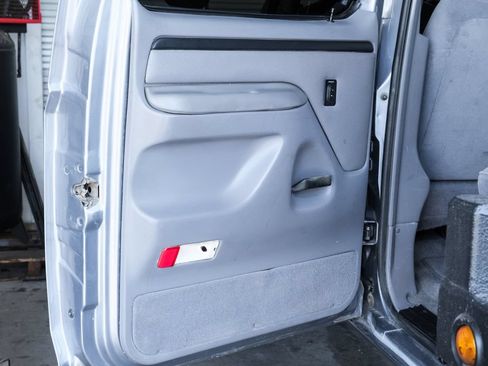 Used 1997 Ford F350 4x4 Crew Cab image 34