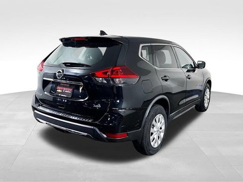 Used 2018 Nissan Rogue S AWD/4WD image 8