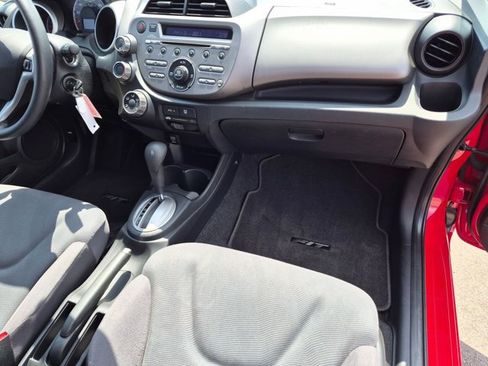 Used 2013 Honda Fit image 16