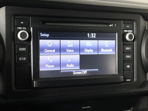 Used 2019 Toyota Tacoma SR image 23