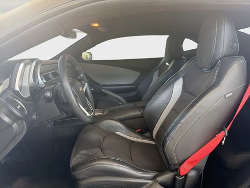 Used 2015 Chevrolet Camaro LS RWD image 8