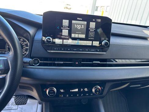 Used 2024 Mitsubishi Outlander SE Black Edition AWD/4WD image 14