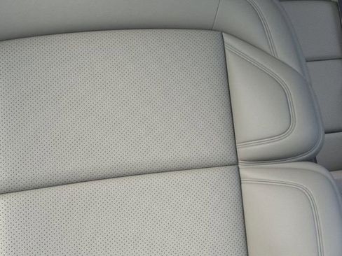 New 2026 Lincoln Navigator L Reserve w/ Jet Appearance Package AWD/4WD image 16