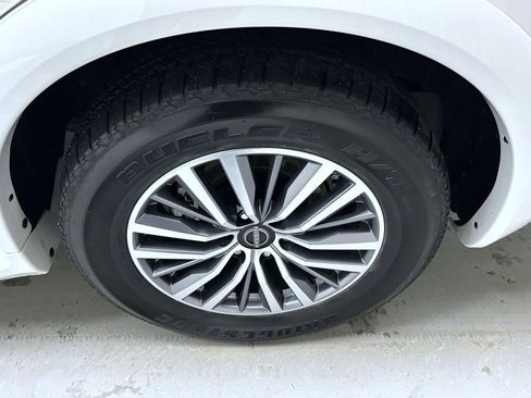 Used 2024 Nissan Armada SL w/ Cargo Package image 23