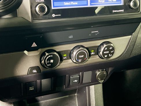 Used 2023 Toyota Tacoma SR w/ SR Convenience Package RWD image 24