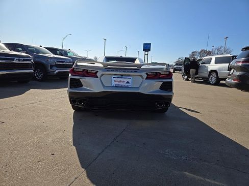 Used 2023 Chevrolet Corvette Stingray w/ Z51 Performance Package image 5