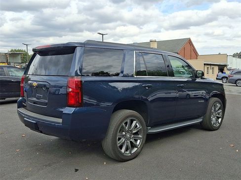 Used 2019 Chevrolet Tahoe LT image 6