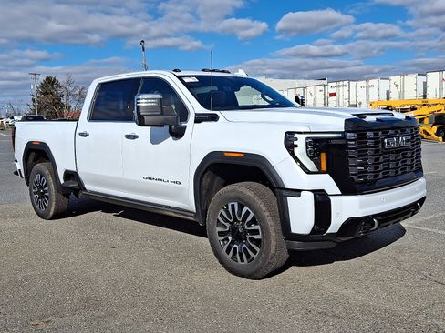 New 2026 GMC Sierra 2500 Denali Ultimate image 13