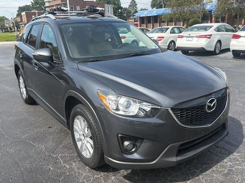 Used 2015 MAZDA CX-5 Touring w/ Bose/Moonroof Package FWD image 3