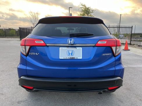 Used 2021 Honda HR-V Sport image 5