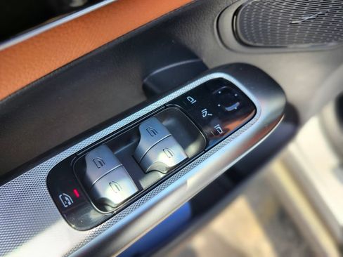 New 2026 Mercedes-Benz GLC 300 4MATIC image 17