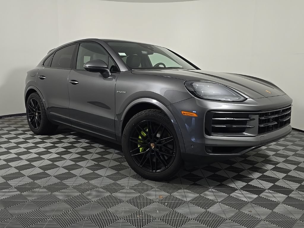 Certified 2025 Porsche Cayenne E-Hybrid Coupe AWD/4WD image 9