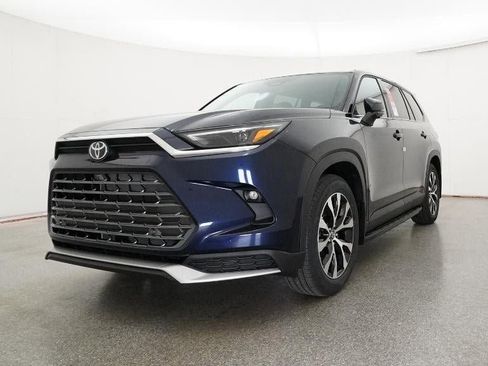 New 2026 Toyota Grand Highlander AWD Hybrid image 33