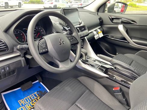 New 2025 Mitsubishi Eclipse Cross LE image 16