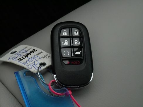 Certified 2026 Honda Odyssey EX-L image 31
