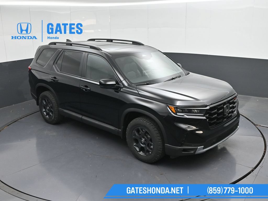 Certified 2025 Honda Pilot TrailSport image 53