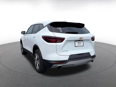 Used 2025 Chevrolet Blazer LT FWD image 10