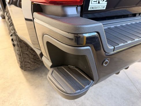 Used 2023 Ford F250 Lariat w/ Lariat Ultimate Package image 13