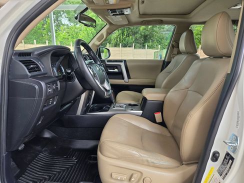 Used 2014 Toyota 4Runner Limited RWD image 9
