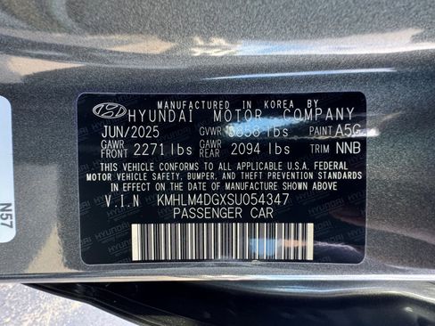 New 2025 Hyundai Elantra Sport image 34